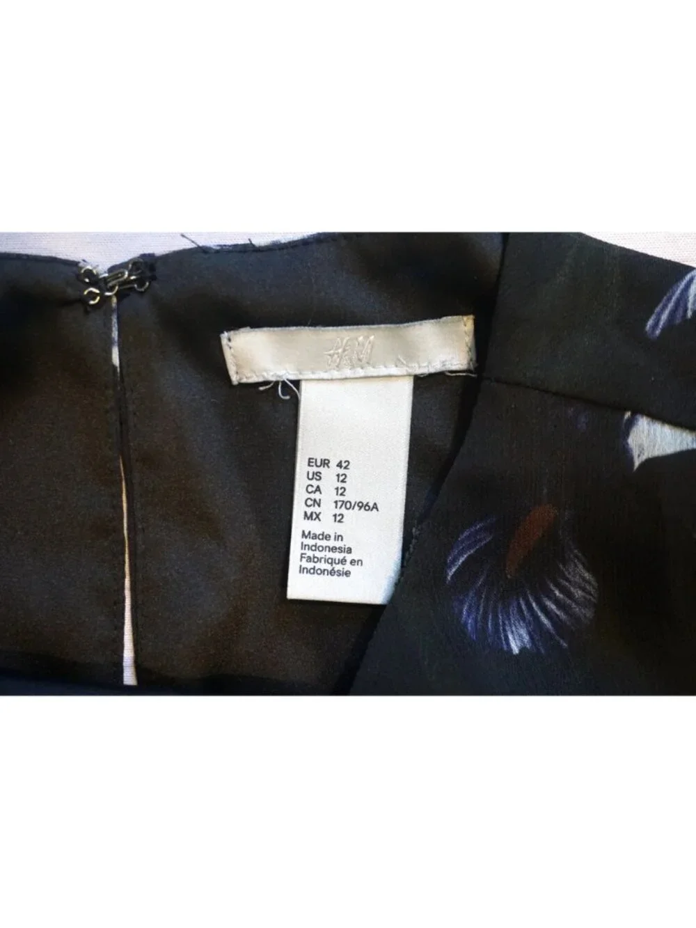 H&M Balloon-Sleeved Chiffon Dress - Size 12 - Picture 4 of 5